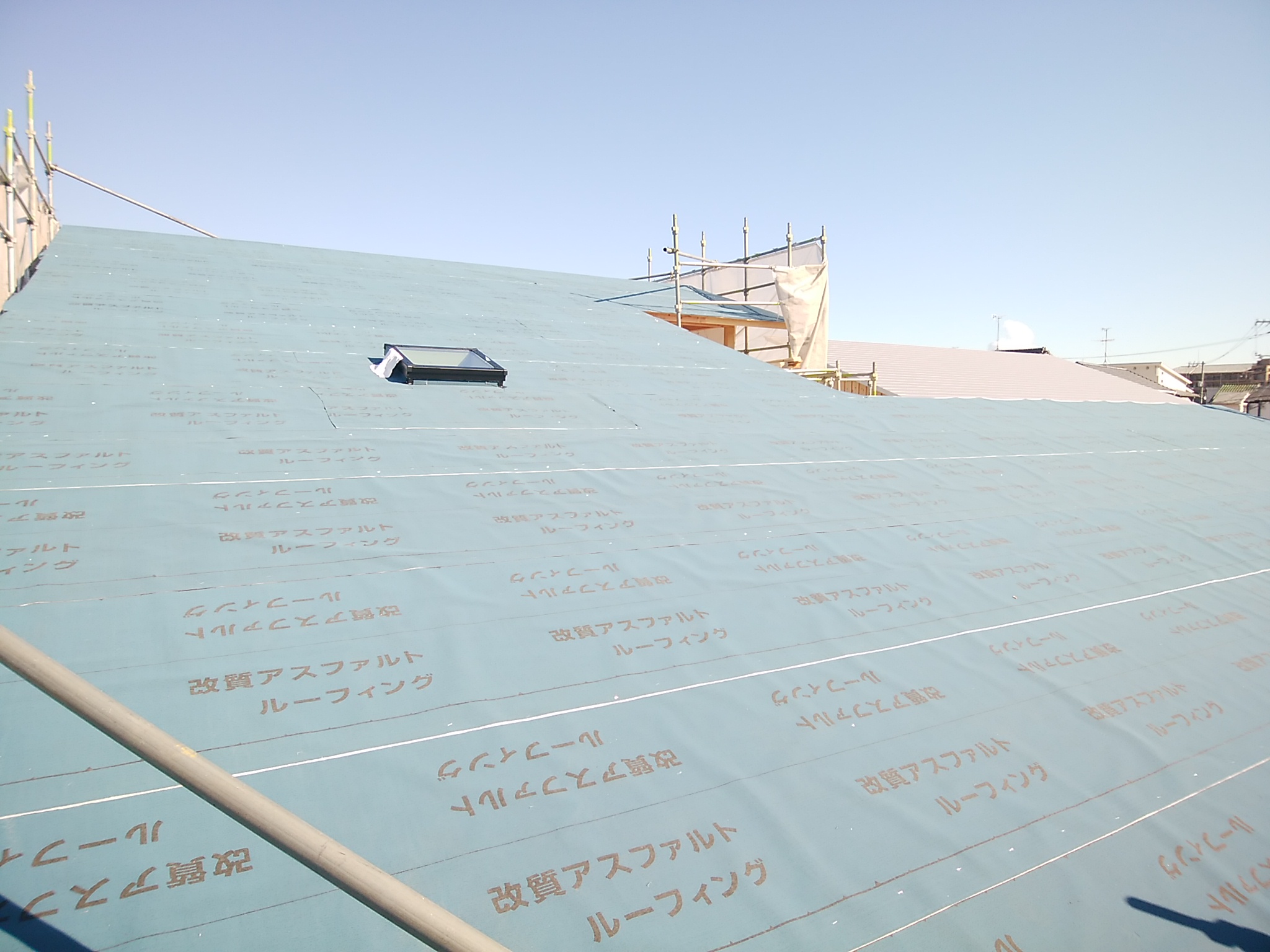 小麦の家　木まま　屋根