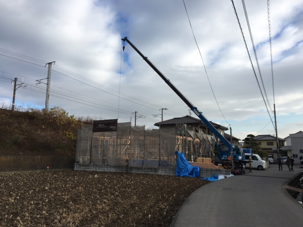 沿線に建つ家　平屋