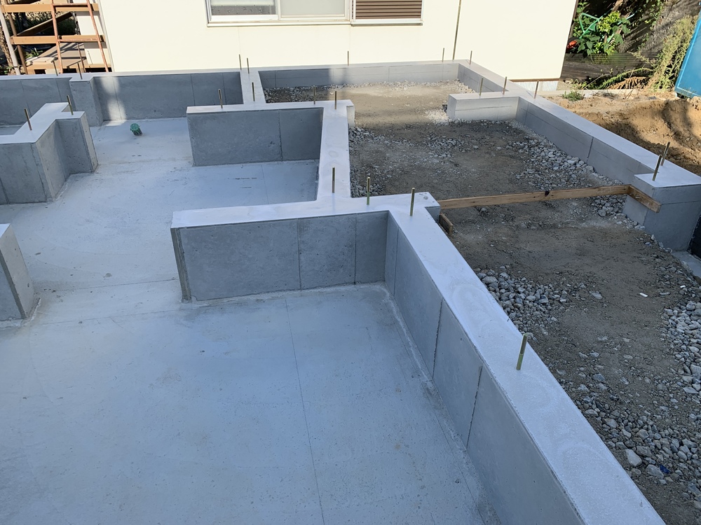 平屋　木まま　新築住宅 基礎工事
