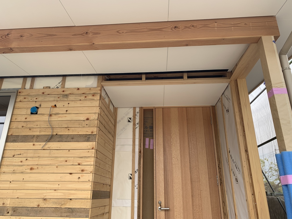 平屋　木まま　新築住宅　木工事