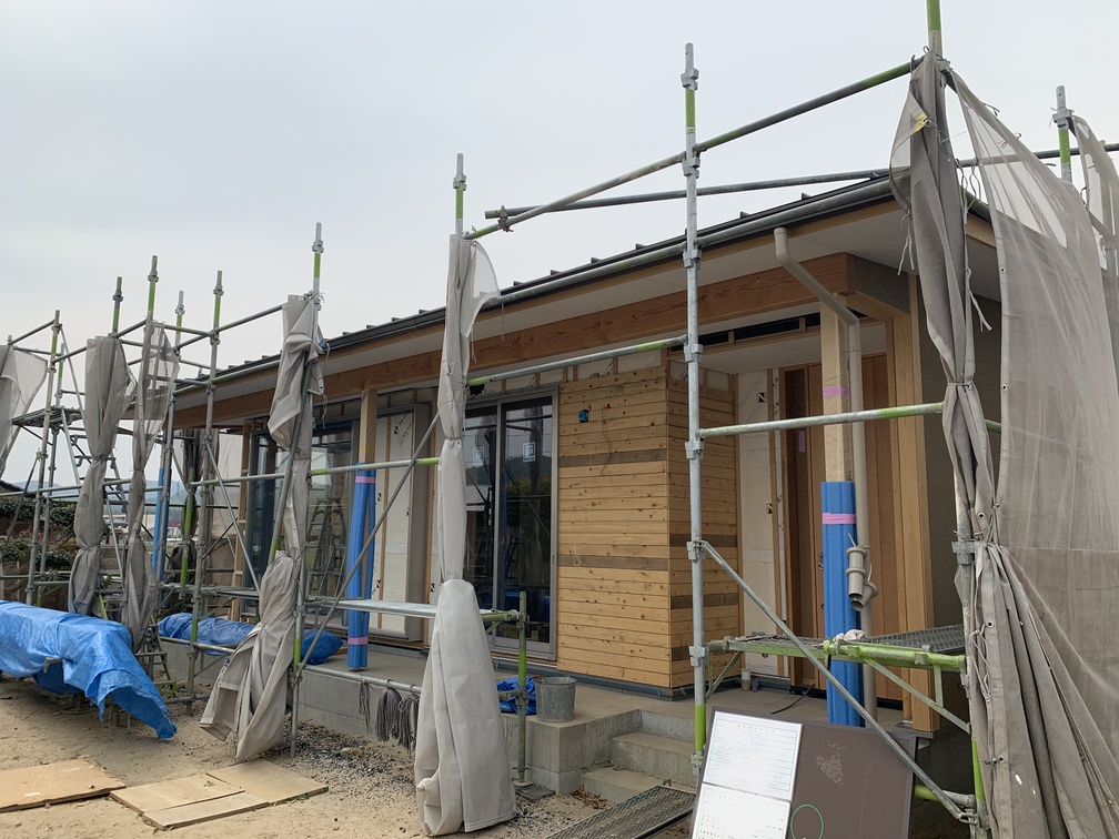 平屋　木まま　新築住宅　木工事