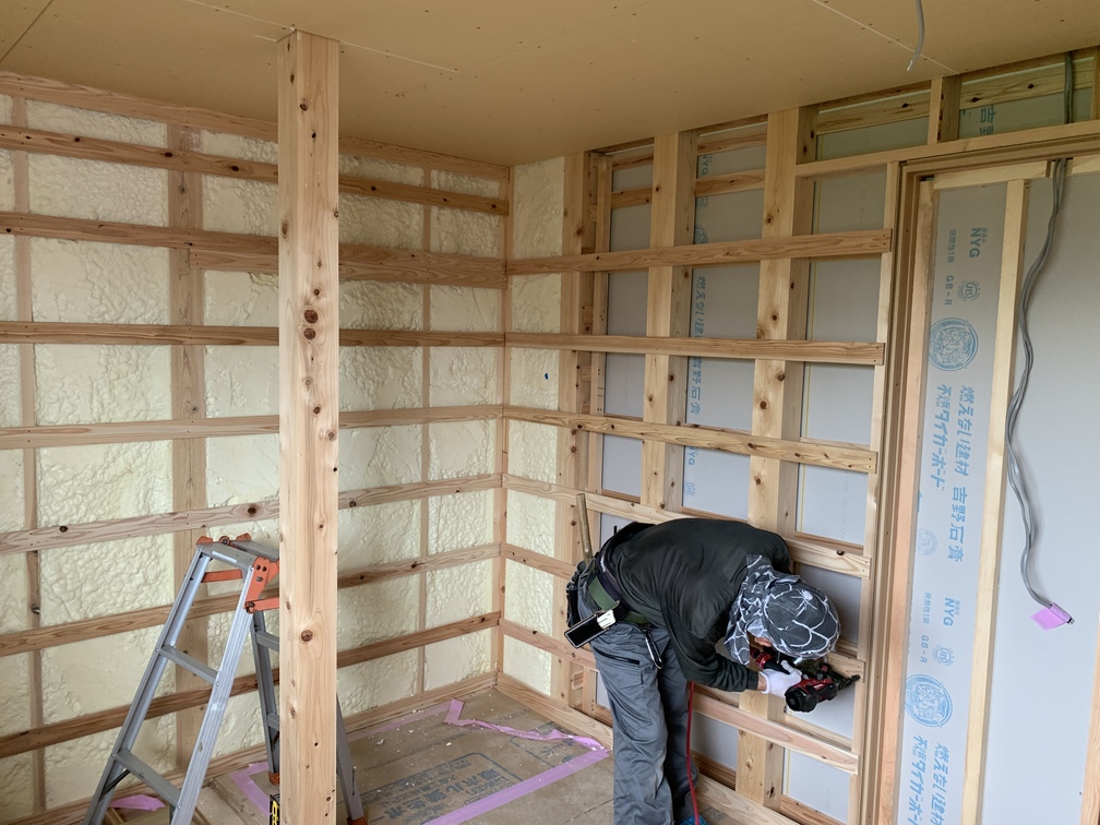 木まま　平屋　2階建て　木造新築住