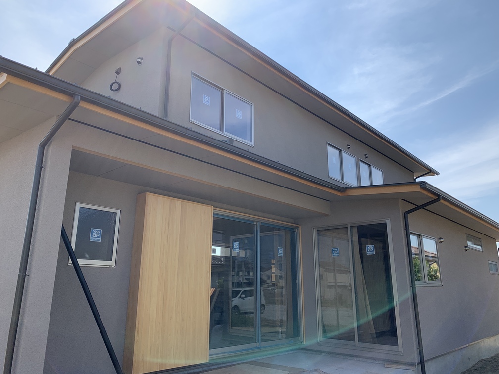 木まま　平屋　木造新築住宅