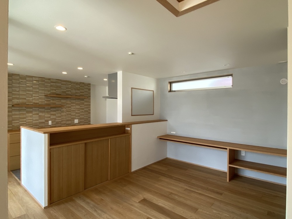 木まま　平屋　木造新築住宅　